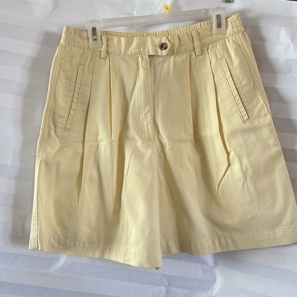 Charter Club Women’s Yellow Bermuda Shorts Size 10 Casual Summer Wear